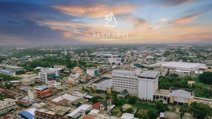 Seeharaj Hotel Uttaradit Eksteriør bilde